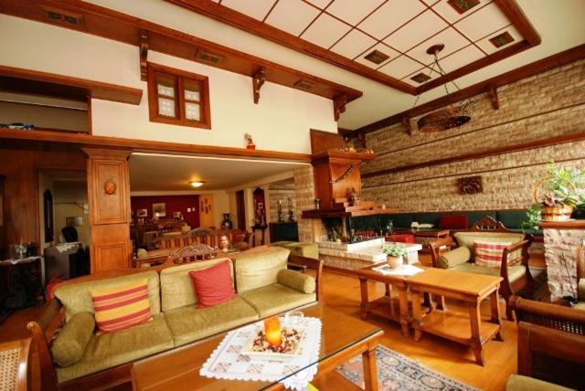 Hotel Elvetia Karpenísion Dış mekan fotoğraf