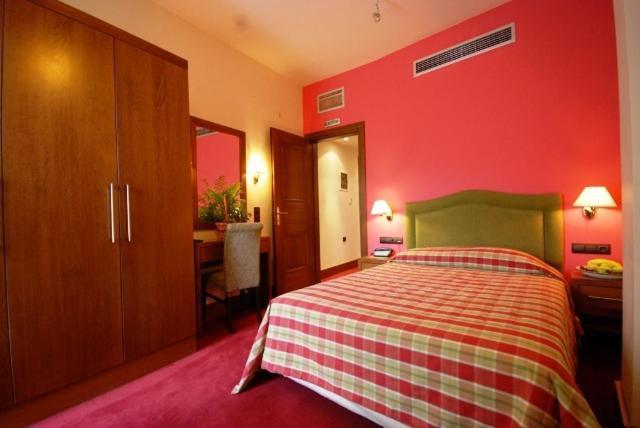 Hotel Elvetia Karpenísion Oda fotoğraf