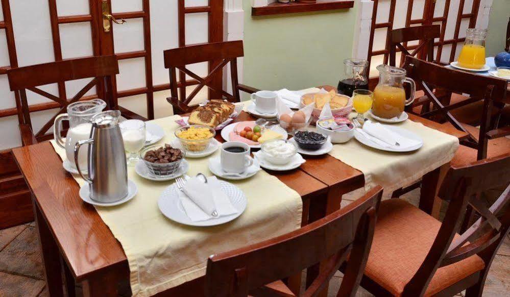 Hotel Elvetia Karpenísion Dış mekan fotoğraf