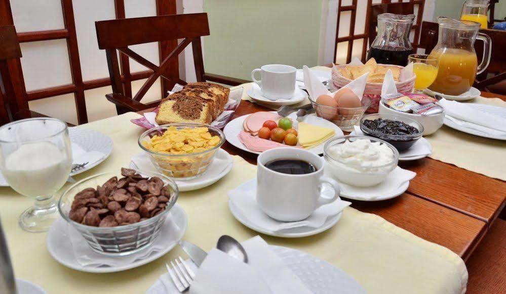 Hotel Elvetia Karpenísion Dış mekan fotoğraf